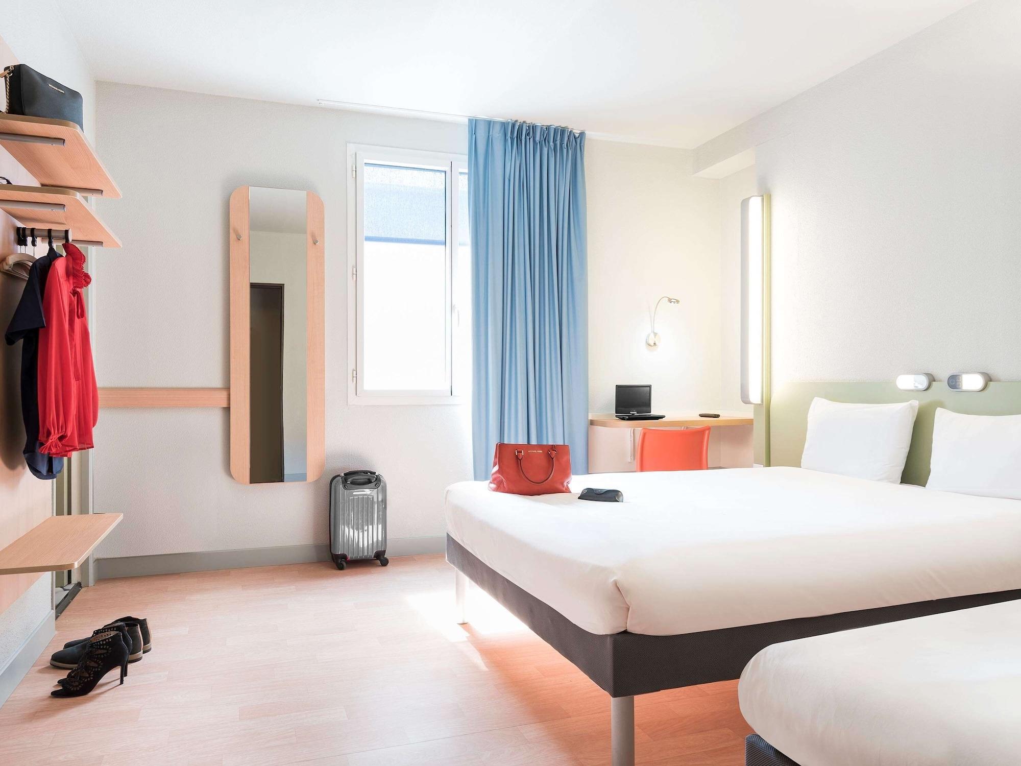Ibis Budget Bobigny Pantin Esterno foto