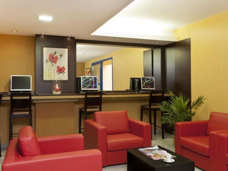 Ibis Budget Bobigny Pantin Esterno foto