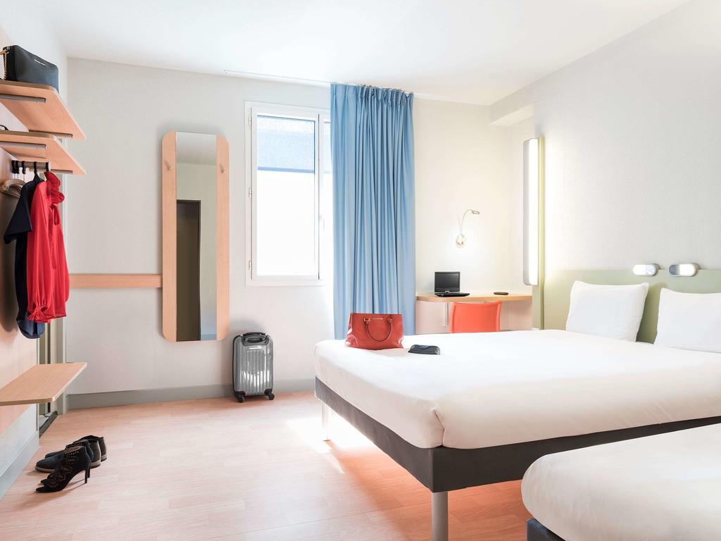 Ibis Budget Bobigny Pantin Esterno foto