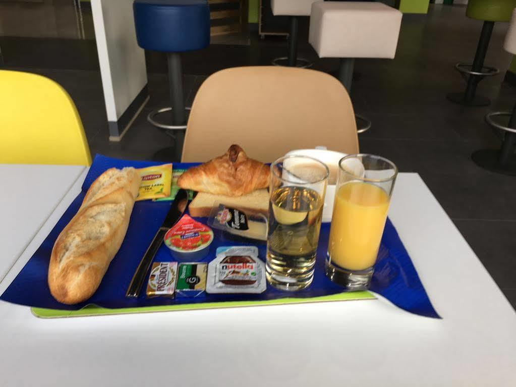 Ibis Budget Bobigny Pantin Esterno foto