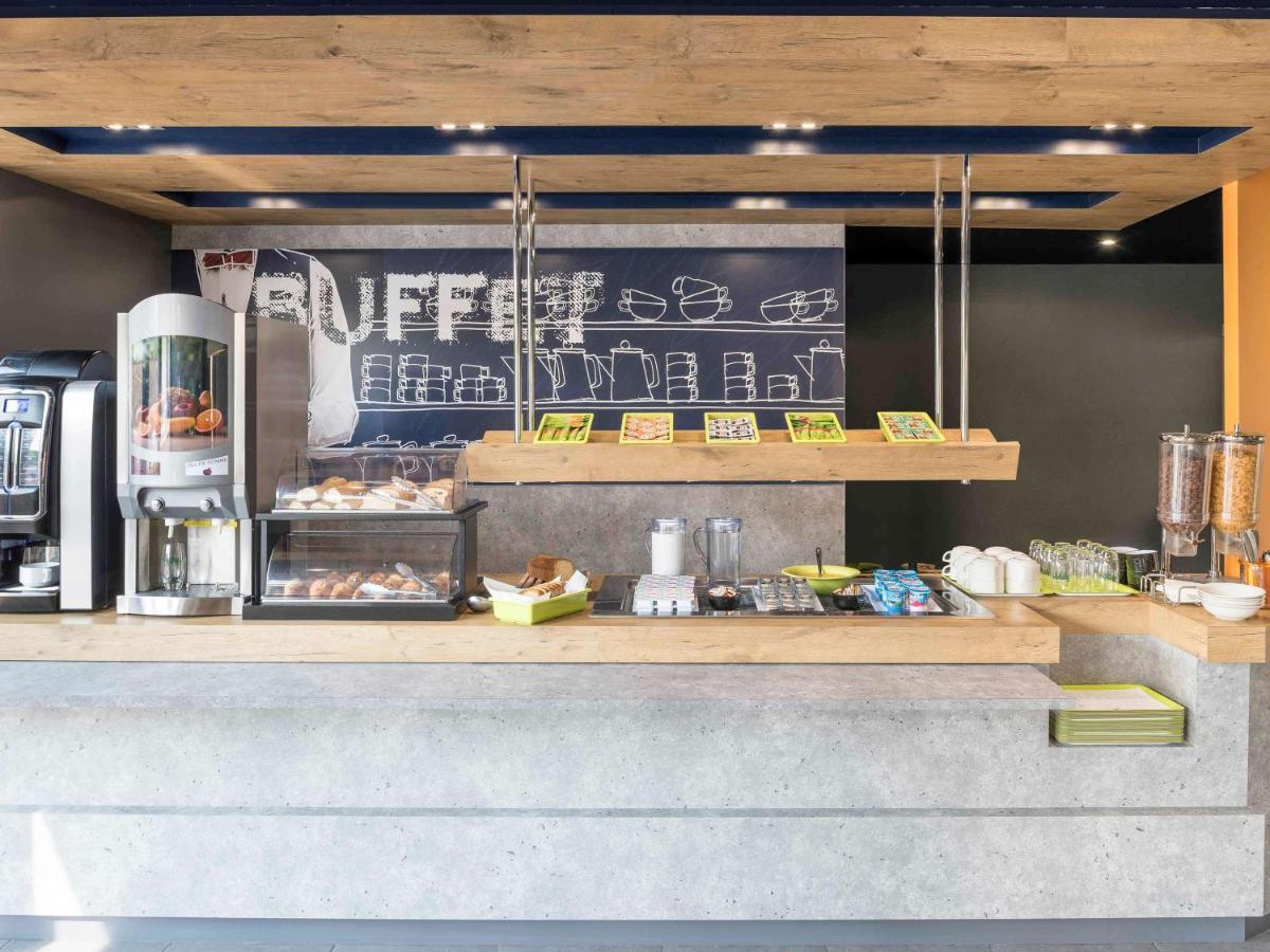 Ibis Budget Bobigny Pantin Esterno foto